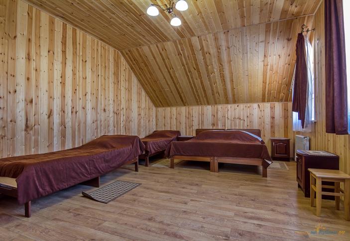 Четырехместный. Гостиный двор Три медведя, Адыгея, п. Каменномостский