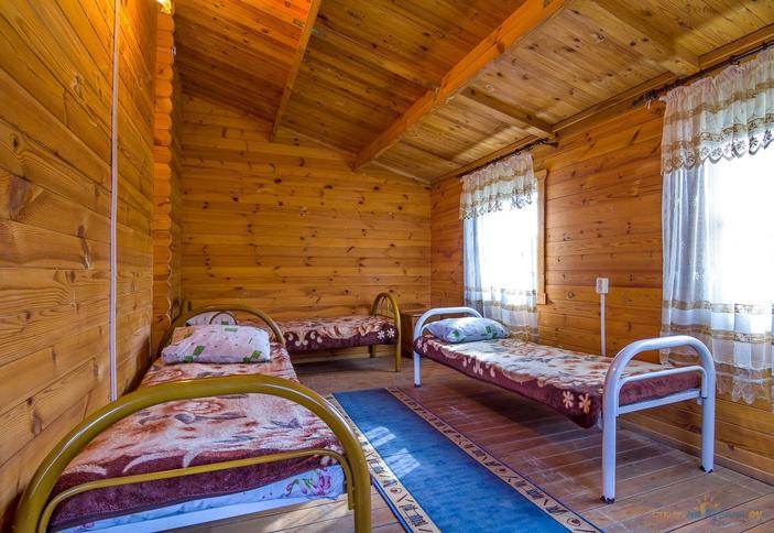 Летний домик. Гостинично-туристический комплекс Лань, респ. Адыгея, п. Каменномостский