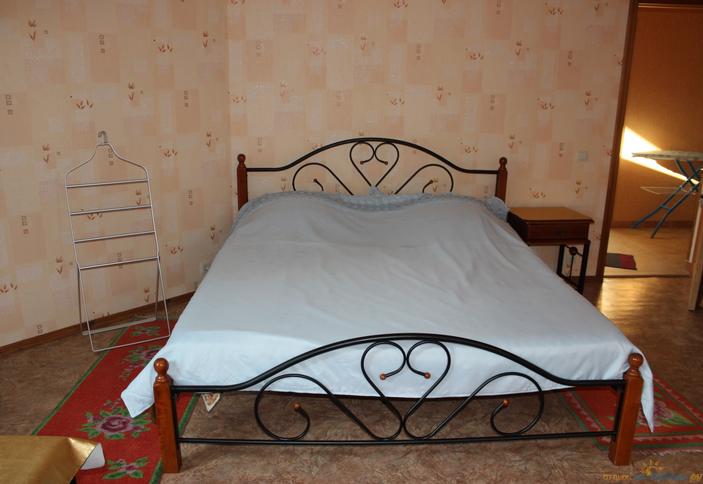 Четырехместный однокомнатный без балкона люкс на 3 этаже.