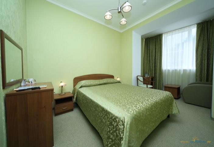 Двухместный номер Стандарт Twin. Санаторий Горный, г. Горячий Ключ