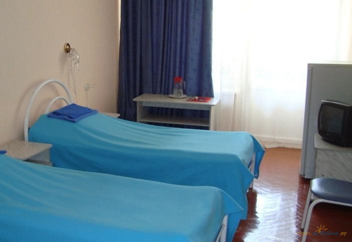 1-комнатный, 2-местный номер, корпус-блок. Профилакторий Эдельвейс, г. Геленджик