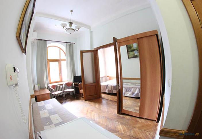 Двухместный двухкомнатный/Family room