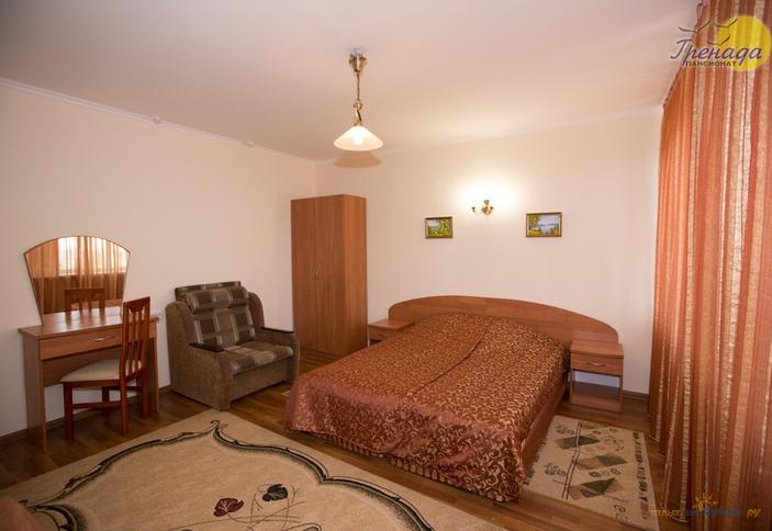 Люкс двухместный двухкомнатный