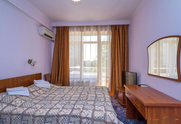 Двухместный улучшенный с видом на море. Отель Ковчег, Адлерский район г. Сочи