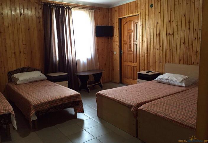 Четырехместный