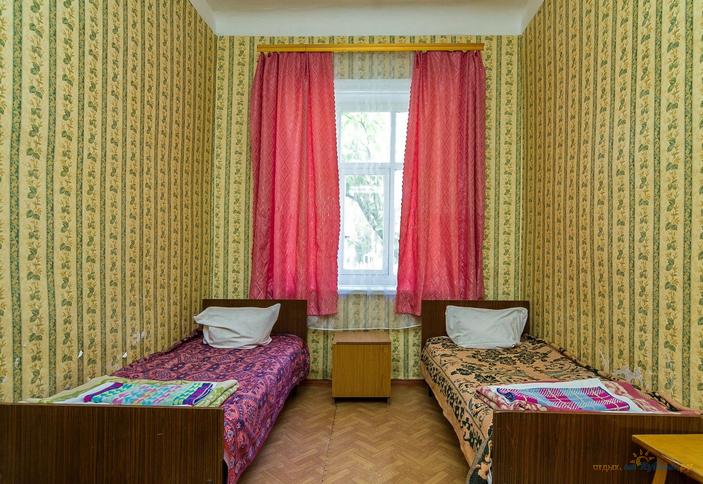 Двухместный номер, 4 категория. База отдыха Прибой, г. Ейск