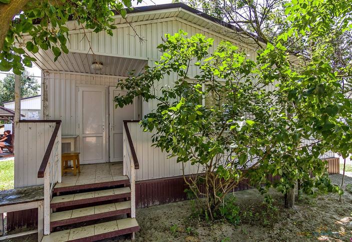 Трехместный домик. База отдыха Бригантина, Темрюкский район, ст-ца Голубицкая