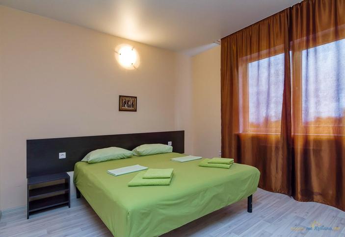 Двухместный стандарт. Гостевой дом Легенда, г. Геленджик, с. Дивноморское