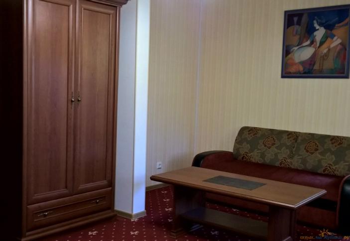 Четырехместный №17