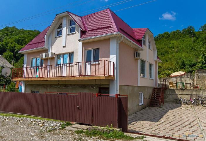 Частный гостевой дом Черешневый сад, пос. Шепси