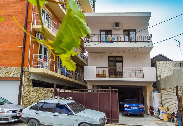 Гостевой дом Семья (7-я), г. Геленджик