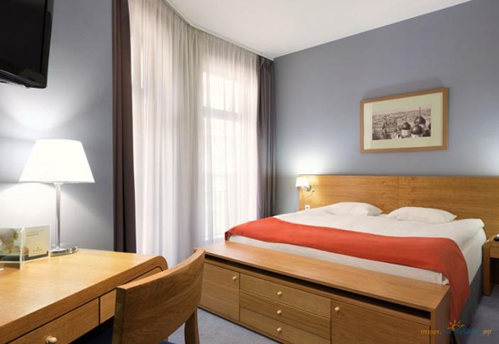 Номер Suite. Отель Tulip Inn Rosa Khutor, Сочи, Красная Поляна, п. Эсто-Садок