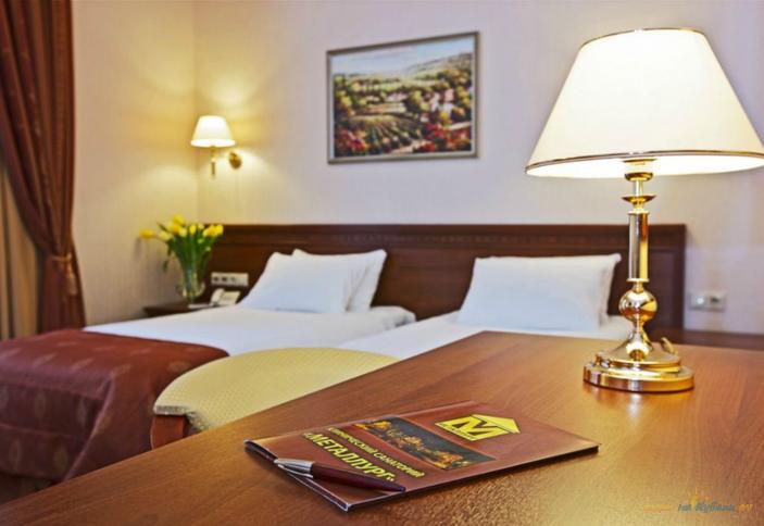 Двухместный комфорт. Клинический санаторий Металлург, г. Сочи