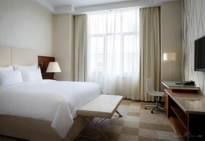 Люкс двухместный. Novotel Krasnaya Polyana. Сочи