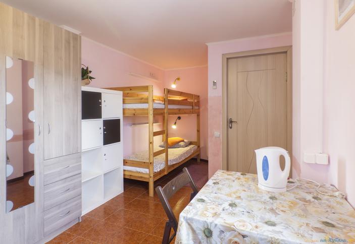 Койко-место в женском общем номере