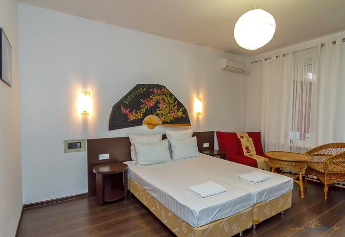 Стандарт. Гостевой дом Пекинский дворик, г. Геленджик