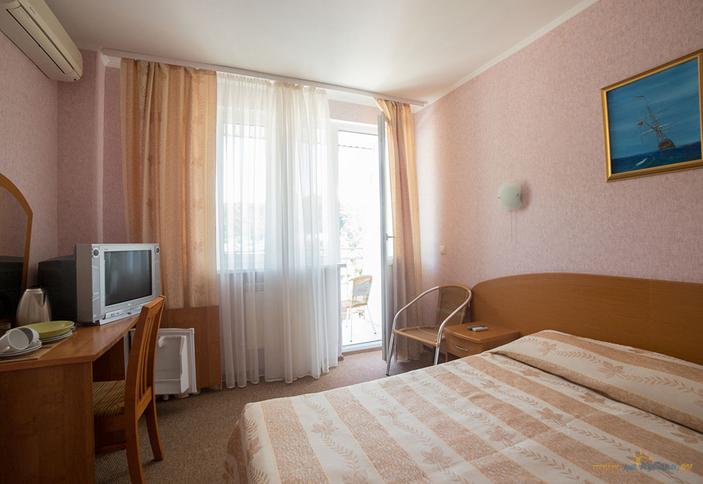 Стандарт 2-местный. Пансионат Черноморье, Туапсинский район, п. Небуг