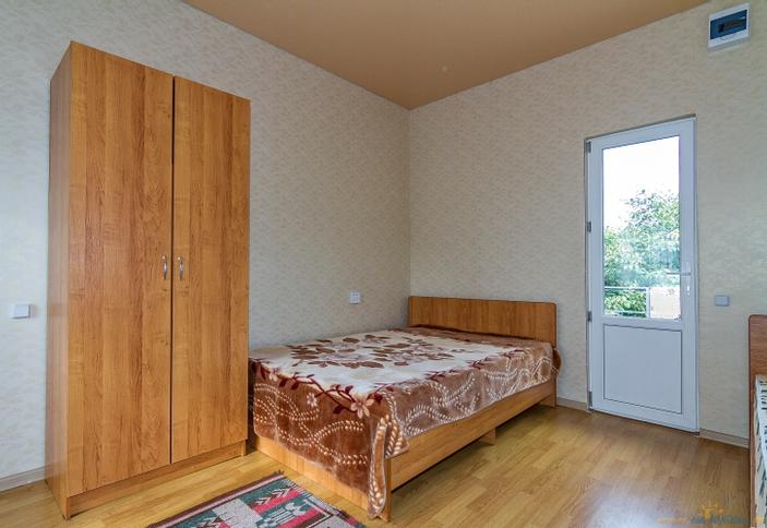 Четырехместный стандарт. по ул. Черноморская 23а, Туапсинский район, п. Ольгинка