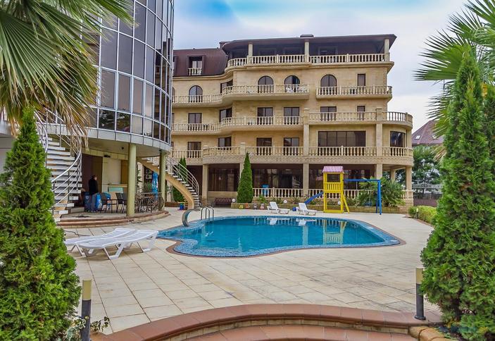 Гостиничный комплекс Holiday (Холидей), г. Сочи, п. Лазаревское