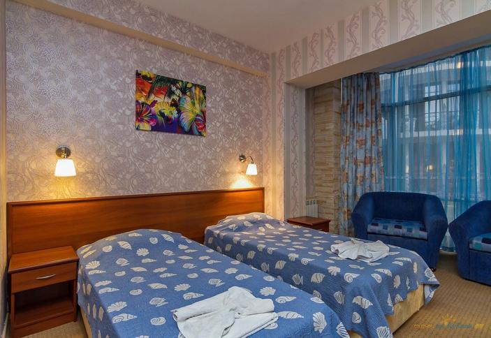 Двухместный стандарт без балкона. Гостиничный комплекс Holiday (Холидей), г. Сочи, п. Лазаревское