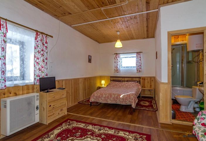 Гостевая комната для семьи. Крестьянско-фермерское хозяйство Усадьба Колхидские Ворота, Апшеронский район, Камышанова поляна