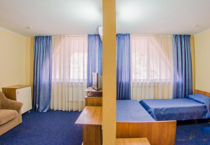 Двухкомнатный трехместный