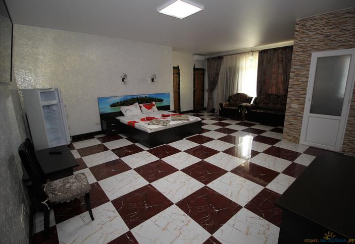 Четырехместный