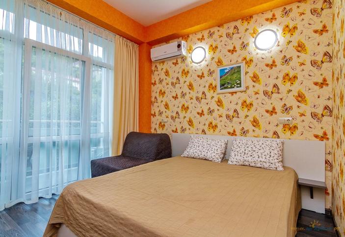 Стандартный двухместный номер с балконом