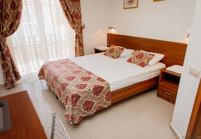 Двухместный