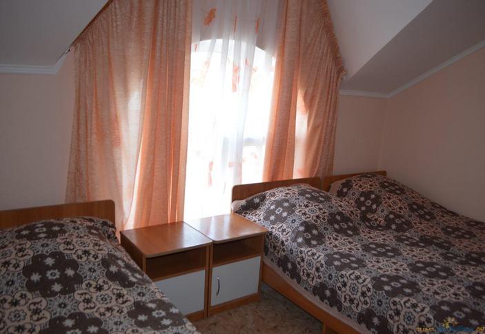 Трехместный с удобствами, 1 корпус