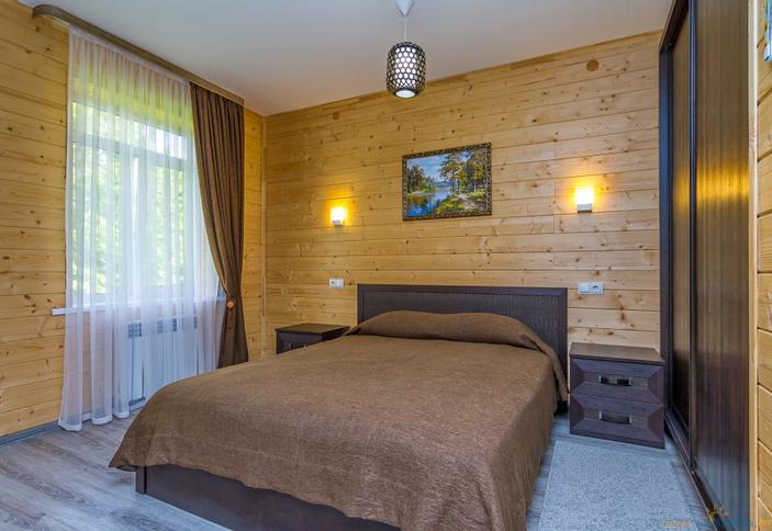 Отель Каштан, Даховская