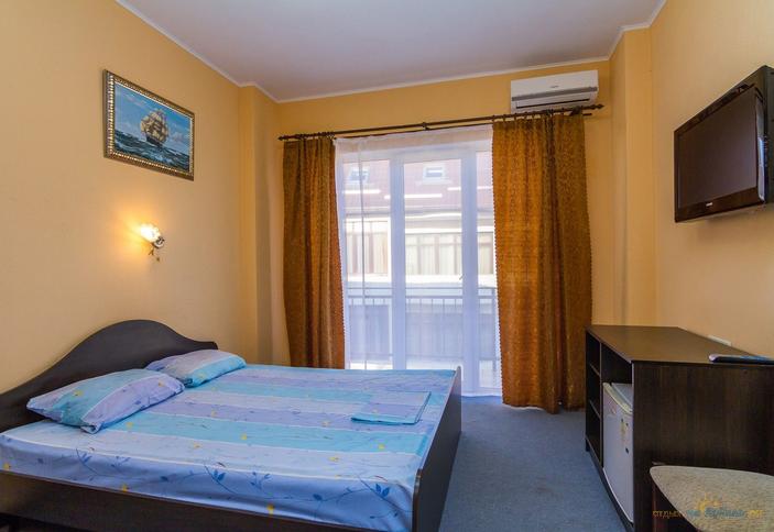 Двухместный стандарт. Гостиница АдмиралЪ, г. Геленджик, пос. Архипо-Осиповка