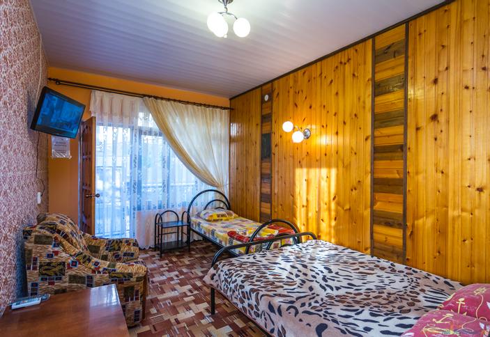 Трехместный люкс. Гостевой дом Ладья, Анапа, Витязево