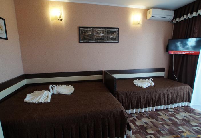 Комфорт трехместный. Гостевой дом Анапа-Югра, г. Анапа, п. Витязево