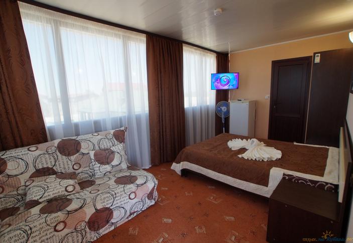 Комфорт плюс. Гостевой дом Анапа-Югра, г. Анапа, п. Витязево