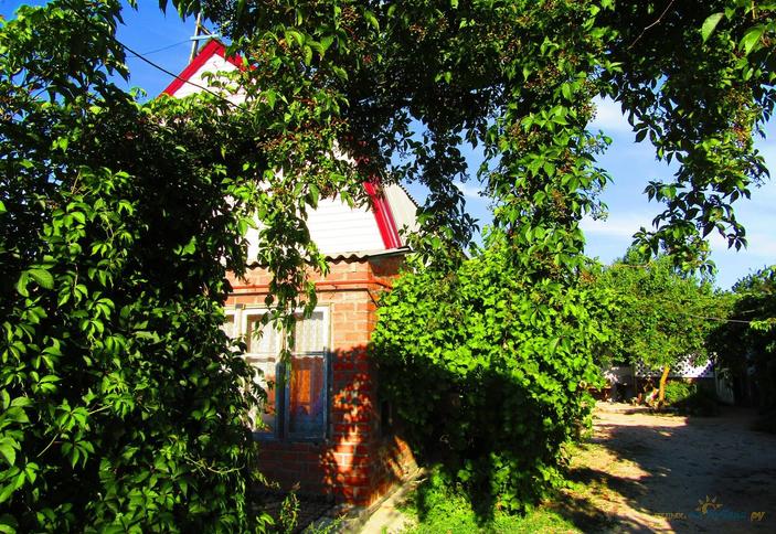 Гостевой двор На Чапаева, Ейск, Должанская