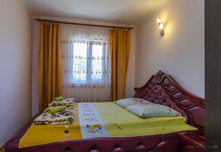 Трехместный номер. Гостевой дом Старый Замок, Бухта Инал