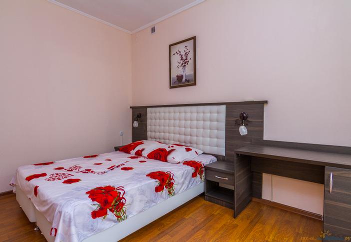 Двухкомнатный люкс. Гостевой дом Людмила, Туапсе, Пляхо