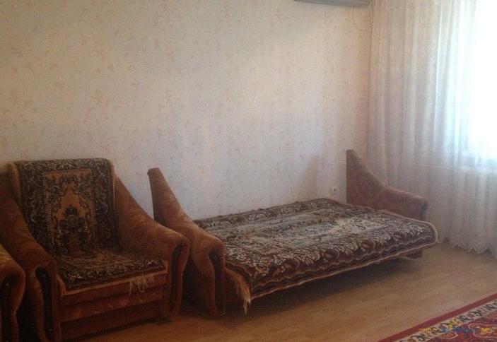 Двухкомнатная квартира на Пионерской, Ейск