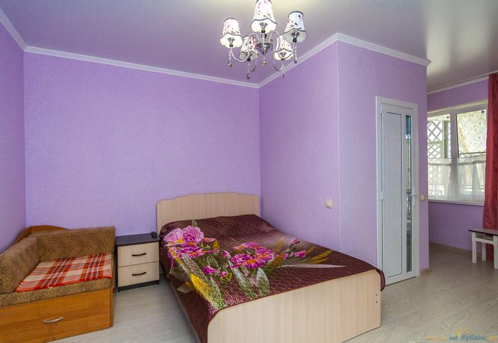 Однокомнатный с кухней. Гостевой дом Бавария, Темрюкский район, Голубицкая