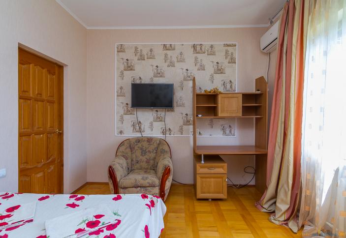 Улучшенный эконом. Гостевой дом Земляника, Геленджик, Архипо-Осиповка