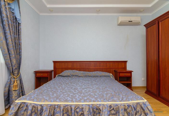 Люкс двухкомнатные. Гостиница KOZMOC, г. Геленджик