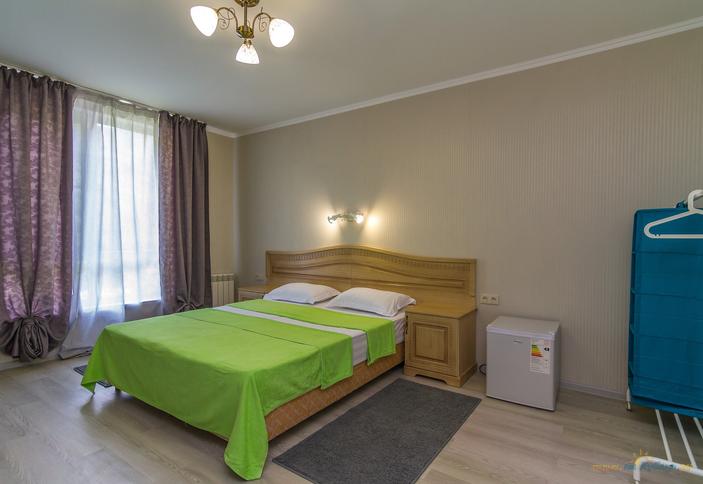 Комфорт трехместный. Гостевой дом Зеленая дача, Геленджик, Прасковеевка