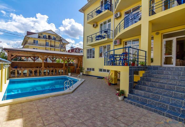 Гостиница Дельфин, г. Анапа, п. Витязево