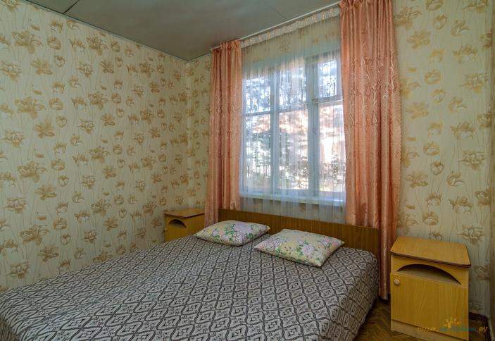 Домик с удобствами четырехместный. База отдыха Экспресс, Туапсе, Бухта Инал