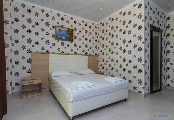 Гостиница Золотая корона, Туапсинский р-н, п. Пляхо