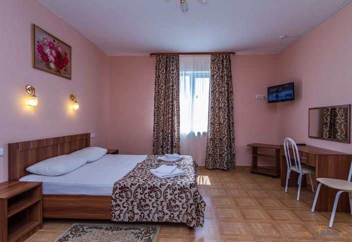 Двухместный двухуровневый коттедж (корпус 10). Пансионат Одиссея, г. Анапа