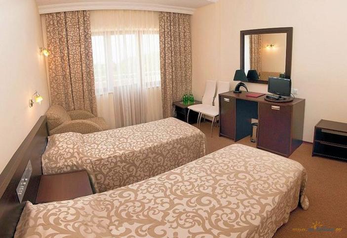 Туапсе, санаторий Зеленая долина