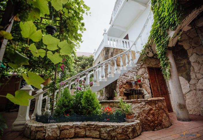 Гостевой дом Лаура, Сочи, Адлер