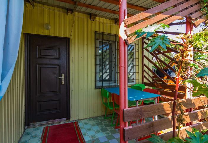 Двухкомнатный номер. Гостевой дом Шале, Ейск, Должанская